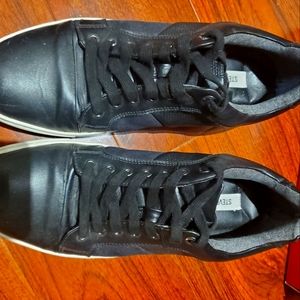 Steve madden sz 10.5 casual shoes